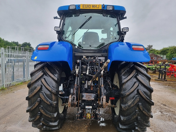 Chris Atkin & Son Ltd - New Holland T6080 RCSW